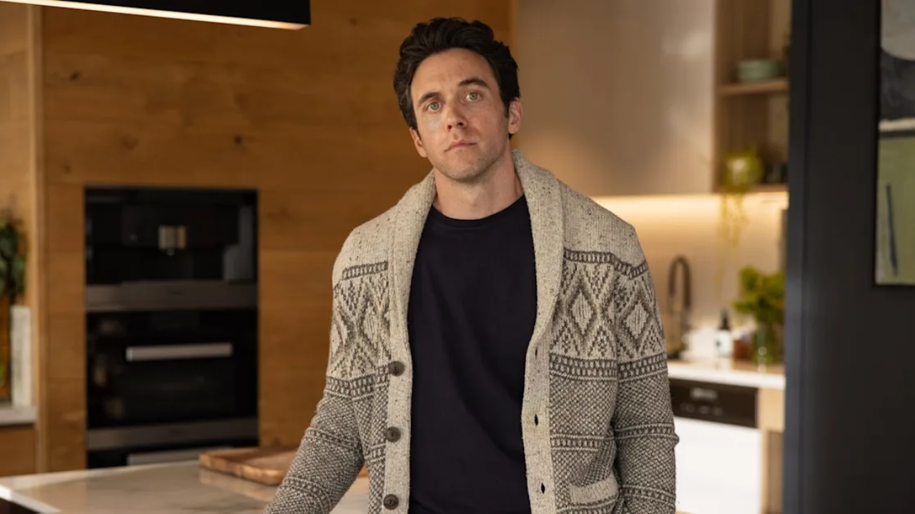 Clive Rothwell: An Introduction to the Influential Figure